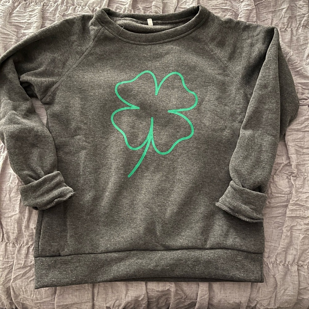 Fleece sweatshirt
